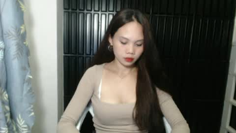 Snapshot of ur_nicscummer chatting on 06.30.26 ur_nicscummer online show from 06.30.26