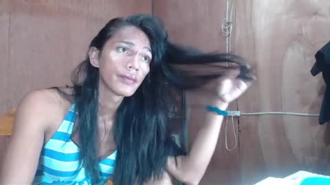 Ur Lovely Pricious online show from 05.22.26