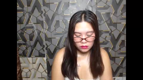Snapshot of ur_prettychelsie18 chatting on 06.05.26 ur_prettychelsie18 online show from 06.05.26