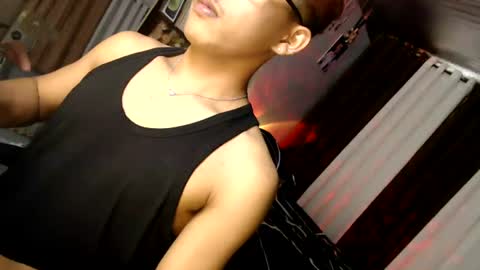 Snapshot of ur_shan21 chatting on 06.23.26 ur_shan21 online show from 06.23.26