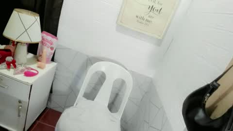 ur_sweetiechess18 online show from 09.26.25