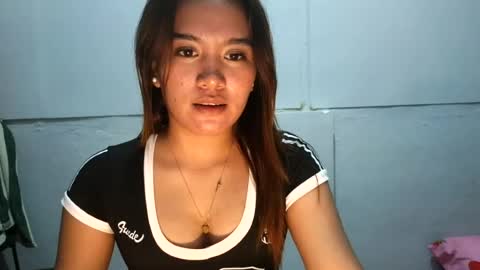 Snapshot of ur_wetwife chatting on 07.29.26 ur_wetwife online show from 07.29.26