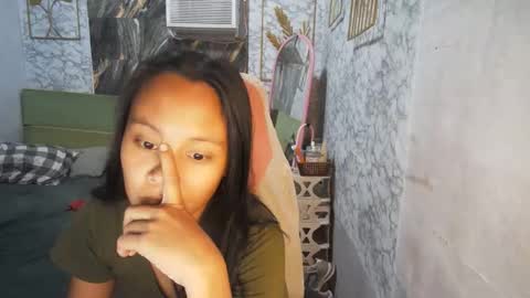 Snapshot of urasian_cherrymae chatting on 04.21.26 im yyour princess cherry online show from 04.21.26