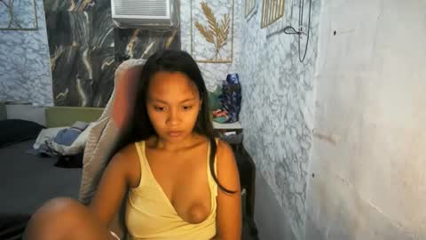 Snapshot of urasian_cherrymae chatting on 05.21.26 im yyour princess cherry online show from 05.21.26