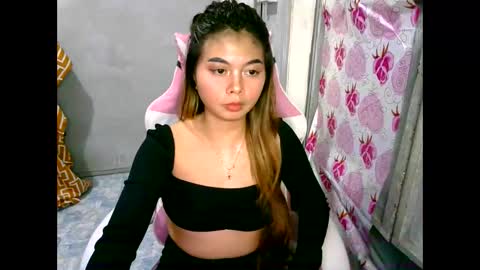 Snapshot of urasian_donna23 chatting on 01.09.25 urasian_donna23 online show from 01.09.25