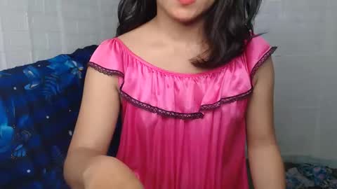 Snapshot of urasian_dreamgirl69 chatting on 11.10.25 bela online show from 11.10.25