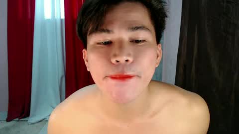 Snapshot of urasian_gil chatting on 07.03.26 macky online show from 07.03.26