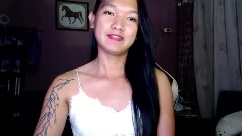 NEWRA  ALLISON online show from 02.22.25