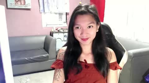 NEWRA  ALLISON online show from 10.08.25