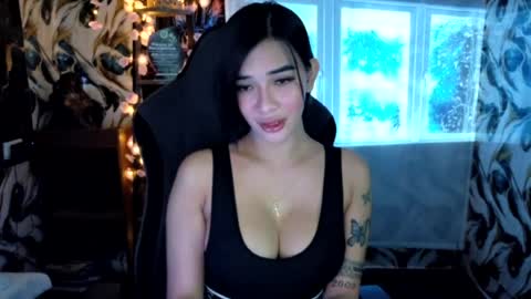 Snapshot of urasiandreamgirlxxx chatting on 07.25.26 jess online show from 07.25.26