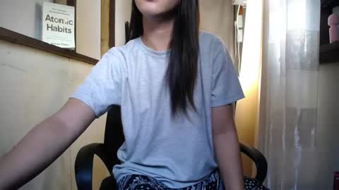 Snapshot of urasiantserika chatting on 01.23.25 Erika online show from 01.23.25