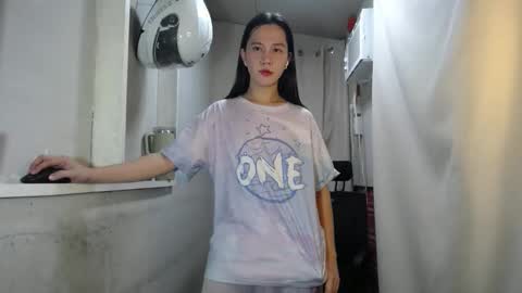 Erika online show from 12.04.25