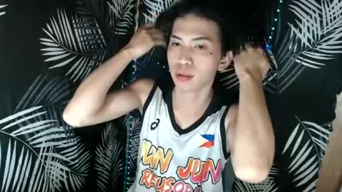 Snapshot of urasiantwinkx chatting on 06.29.26 urasiantwinkx online show from 06.29.26