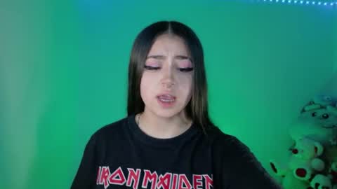 Snapshot of urbaby6irl chatting on 06.19.26 Danielle online show from 06.19.26
