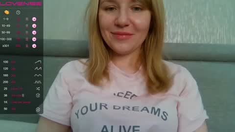 urbadkitty online show from 12.18.24