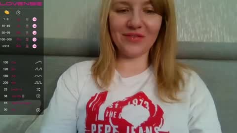 urbadkitty online show from 12.20.24