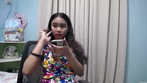 Snapshot of urbbgurl_lynxx chatting on 09.11.25 Urbbgurl lynxx online show from 09.11.25