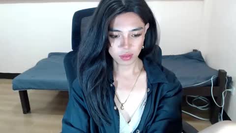 Miss alexa online show from 04.25.26