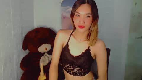Snapshot of urblossom_harahxxx chatting on 12.31.24 urblossom_harahxxx online show from 12.31.24