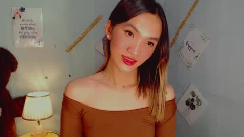 Snapshot of urblossom_harahxxx chatting on 02.04.25 urblossom_harahxxx online show from 02.04.25