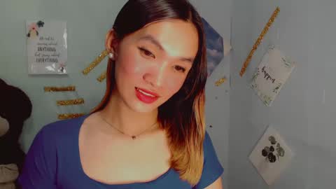 Snapshot of urblossom_harahxxx chatting on 02.14.25 urblossom_harahxxx online show from 02.14.25
