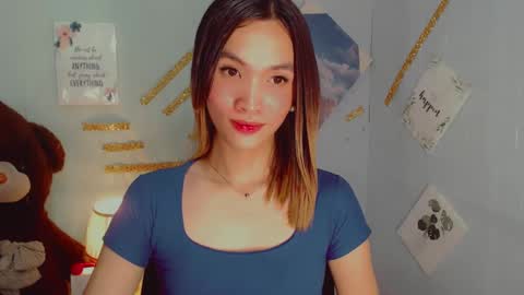 Snapshot of urblossom_harahxxx chatting on 02.19.25 urblossom_harahxxx online show from 02.19.25