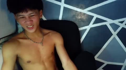 Snapshot of urboytoyjust chatting on 07.15.26 JUSTINE online show from 07.15.26