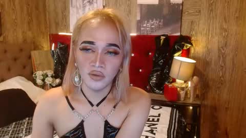 Snapshot of urcumgirlasiants chatting on 01.05.25 KENDALL online show from 01.05.25