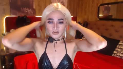 Snapshot of urcumgirlasiants chatting on 01.11.25 KENDALL online show from 01.11.25