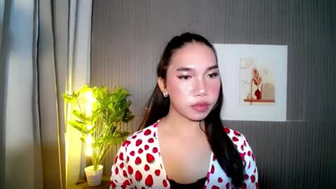 urcummstaraviona online show from 07.19.26