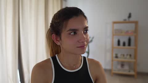 Linda Restrepo online show from 12.13.24