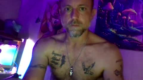 Snapshot of urdaddy875867 chatting on 12.28.24 urdaddy875867 online show from 12.28.24