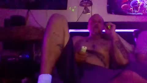 urdaddy875867 online show from 04.05.26