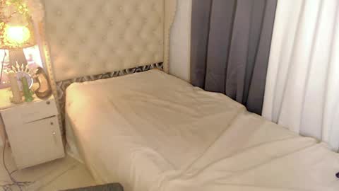 urdream_bride online show from 02.27.25