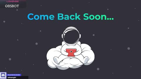 Snapshot of urdreamgiirl chatting on 11.19.25 Mia Miller online show from 11.19.25