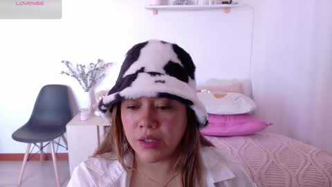 Snapshot of urdreamgiirl chatting on 01.18.26 Mia Miller online show from 01.18.26