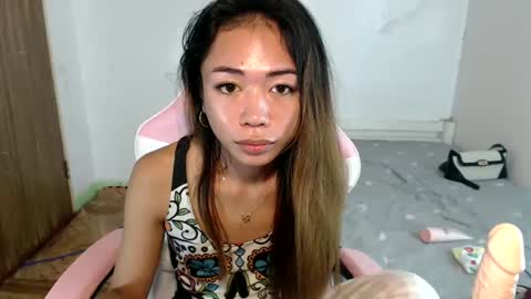 Snapshot of urfantacyjamaica chatting on 01.09.25 ayumi reacher online show from 01.09.25