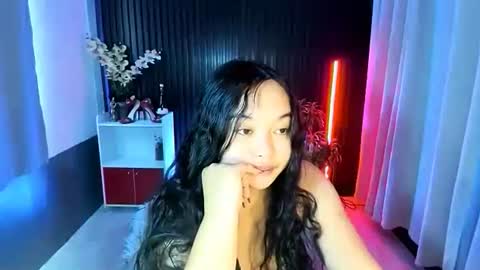 Scarlet online show from 11.09.25