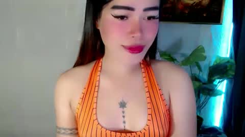 Snapshot of urfavvpinay chatting on 04.10.26 YOUR GIRLFRIEND CHLOE online show from 04.10.26