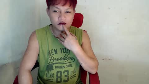 Snapshot of urfeet_jest chatting on 05.29.26 jess online show from 05.29.26