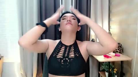 Snapshot of urfuck_slut_toy chatting on 09.19.25 SLUT MAXINE online show from 09.19.25