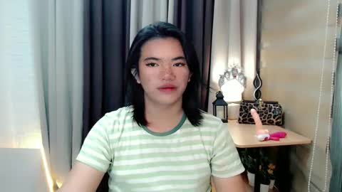 Snapshot of urfuck_slut_toy chatting on 09.22.25 SLUT MAXINE online show from 09.22.25