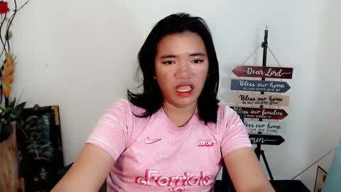 Snapshot of urfuck_slut_toy chatting on 11.12.25 SLUT MAXINE online show from 11.12.25