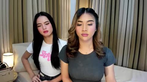 Snapshot of urgirlaira69 chatting on 02.26.26 im zhairaallison dont for get follow me online show from 02.26.26