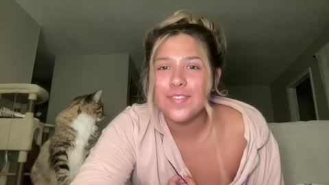 Snapshot of urgirlgracie966 chatting on 07.17.26 urgirlgracie966 online show from 07.17.26