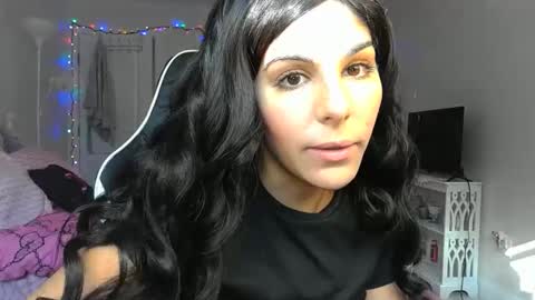 Snapshot of urgoddessmarla chatting on 11.08.25 Goddess Marla online show from 11.08.25