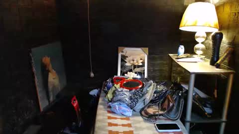 queen norelle online show from 01.10.26