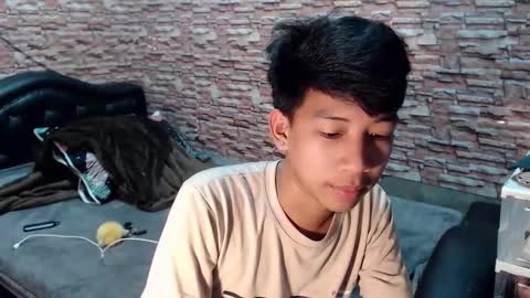 urhardfucker_joseph online show from 03.18.26