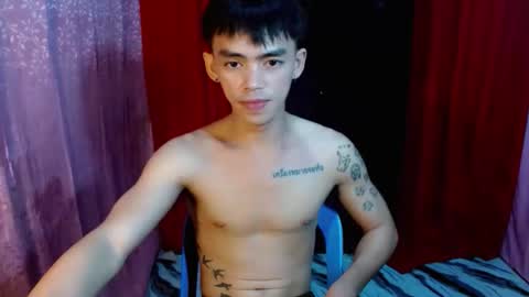 urhunky_boy online show from 06.08.26