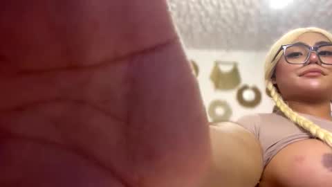 jhaii online show from 10.31.25